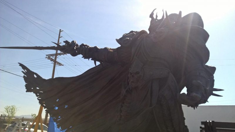 紀念創立 25 週年，巨大《魔獸世界》巫妖王阿薩斯正在臺灣